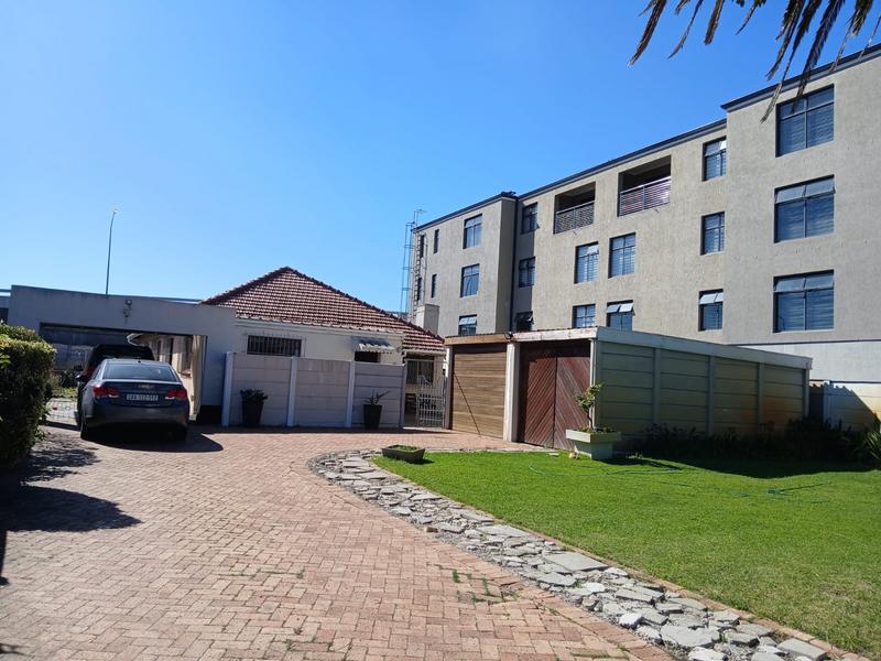 3 Bedroom Property for Sale in Plumstead Western Cape